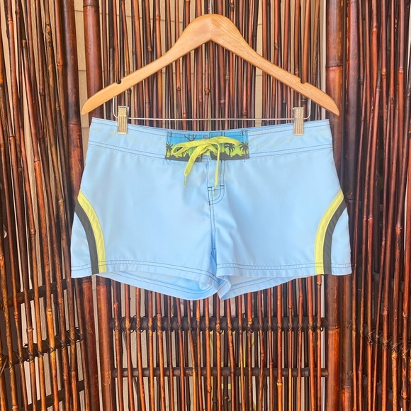NEW Billabong Retro Board Shorts - Picture 1 of 16